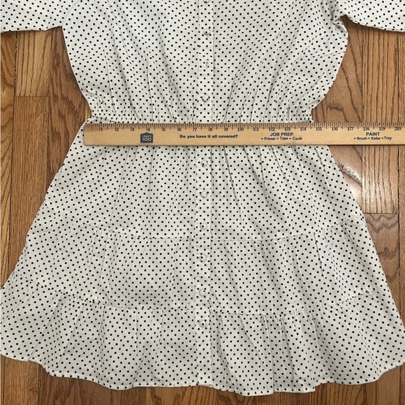 Boohoo Women’s Mini Doll Dress Size 8 US Polka Dots Button Down Puff Sleeves - Picture 7 of 8